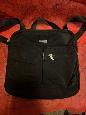 Baggallini Black Compact Nylon crossbody with Front Pockets